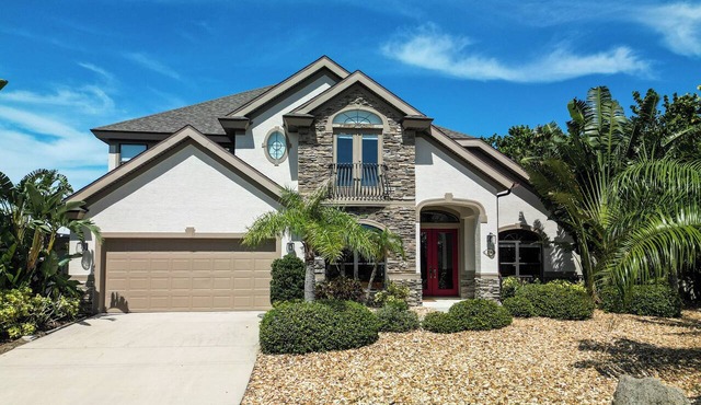 Spacious Luxury Home | Beach Access | Resort Living- Sleeps 10 in New Smyrna Beach