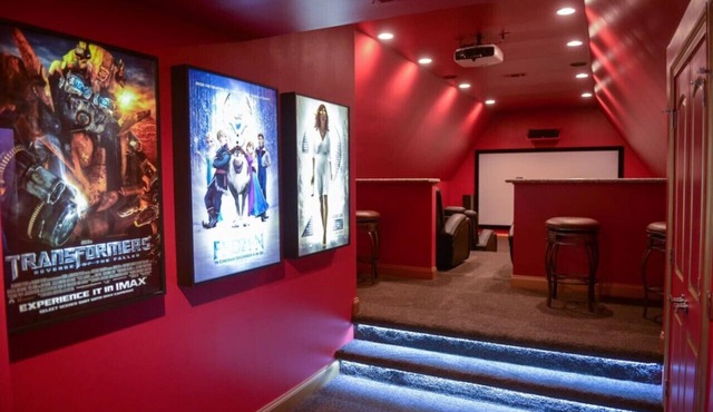 Spacious NOLA Home with Movie Theater 10 Minutes to FQ