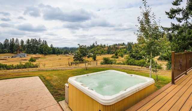 Springfield/Eugene Countryside Home w/Mtn Views! in Springfield