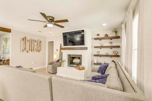 'Springs Stay Hideaway' Cozy 3BR Home in Denham