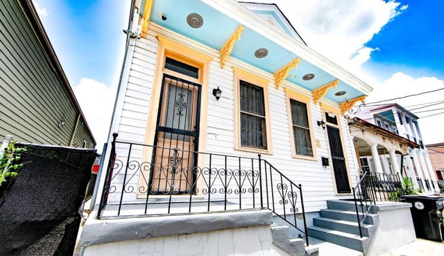 St Ann Creole Victorian - 5 bed-5 bath