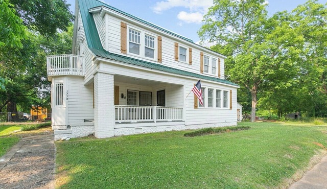 Steel City Retreat | Minutes to Downtown B'ham