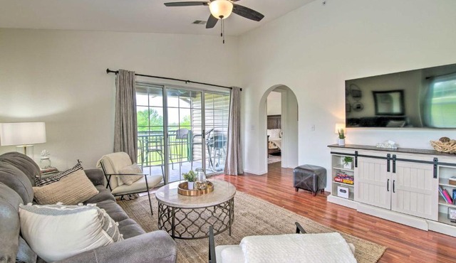 Stylish Condo with Peaceful Views about 3 Miles to Dtwn!