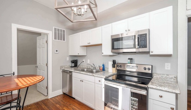 Suites on Main 3 in Covington