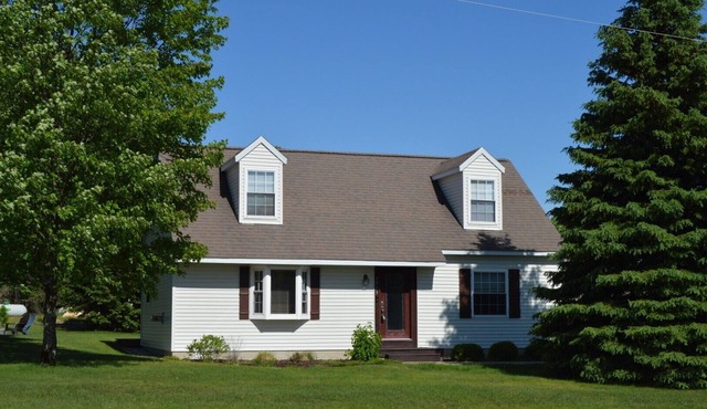 Summer in Northern Michigan! Come stay at the FORE Seasons. Low Owner Fees!