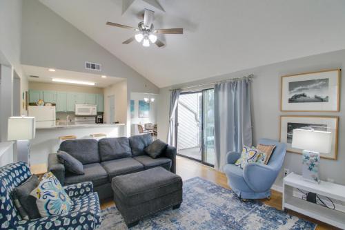 Sun, Surf & Sand in Fort Walton Beach! Cozy Condo