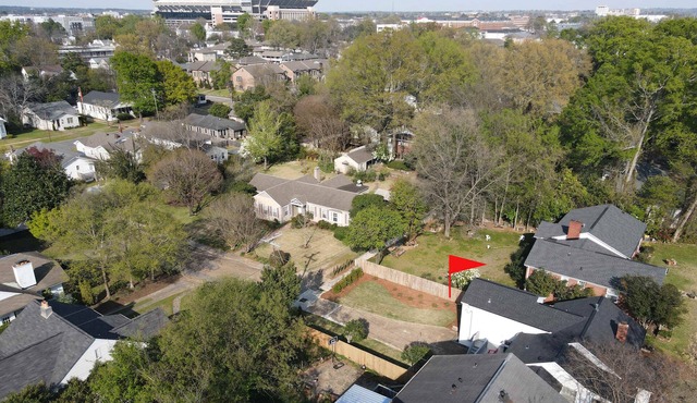 The Dearing House - 4 BR - Walkable Gameday House