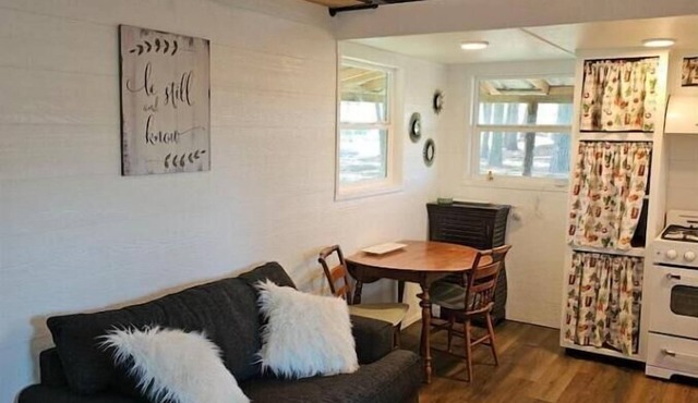The Green Cabin