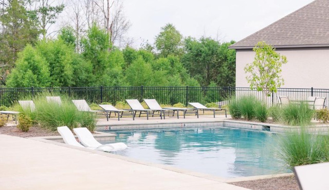 The Oxford Edit Chic 3BR, All En Suites Pool
