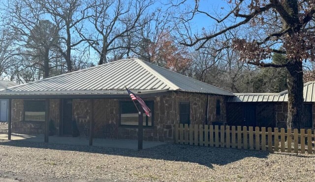 Thelma`s Place- Broken Bow/Hochatown- 1bd in Broken Bow