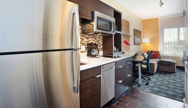 TownePlace Suites by Marriott Detroit Belleville
