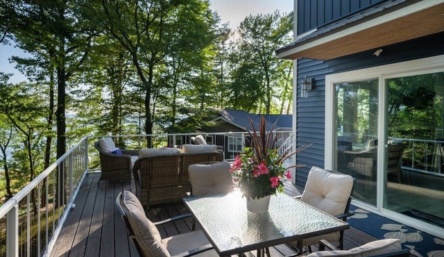Tranquil Shores | Lake Michigan | Private Beach | Sleeps 11