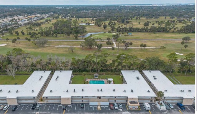 Two Bedroom - Two Bathroom Apartment with Golf Course View