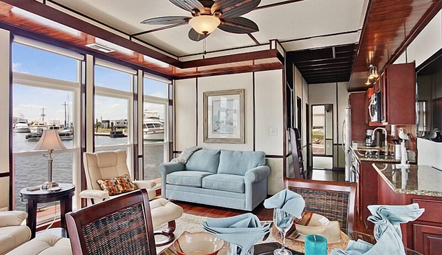 Unique Luxury Two Bedroom Floating Villa at