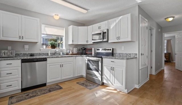 Vibrant 3bd, Family Home Netflix Near Shopping&I10