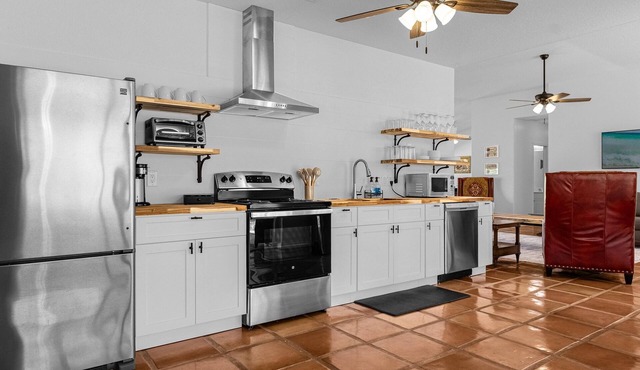 Vineyard & Winery Stay! nOsteen/Deltona Florida