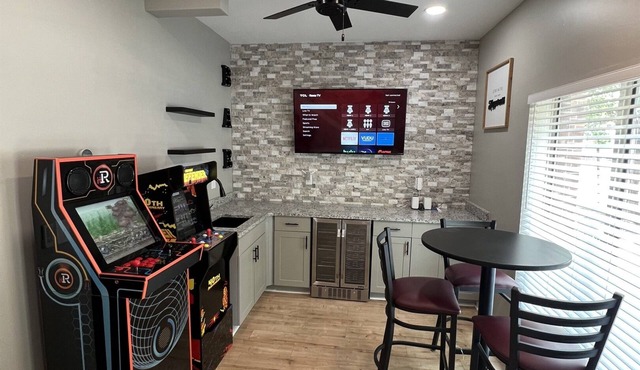 Walk to MAJOR INTERNATIONAL SPORTING EVENT+Gated+Free Parking