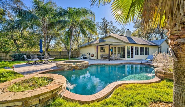 Walk to Lake: Stunning Central Florida Home!