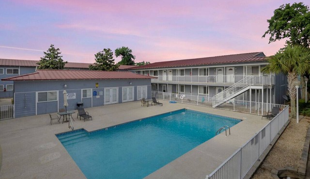 Walk to the Beach | 2 Pools | Military Welcome!