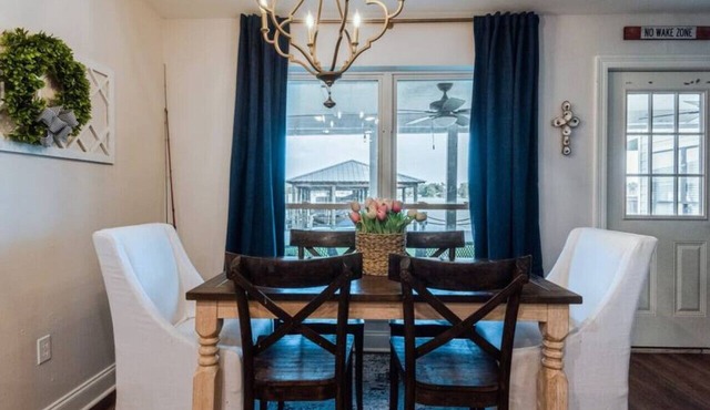 Waterfront Cozy Condo w/Patio and Pier