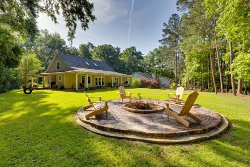 Waterfront Home w/Fishing Dock in Tallahassee!