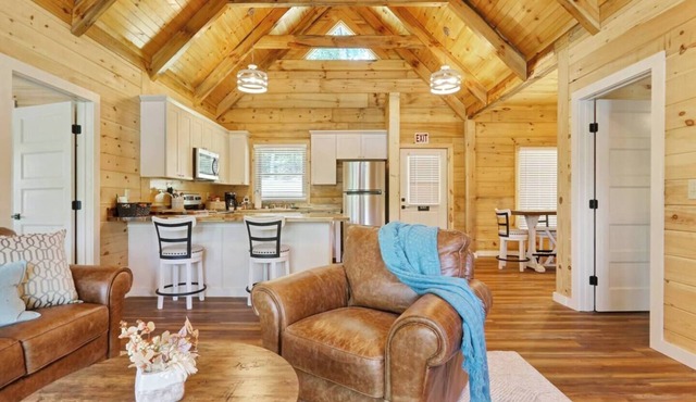 Waterfront Lake Keowee Chalet