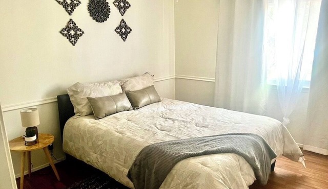 Welcome to Your Ideal Co-Living Space in Montgomery, AL!
