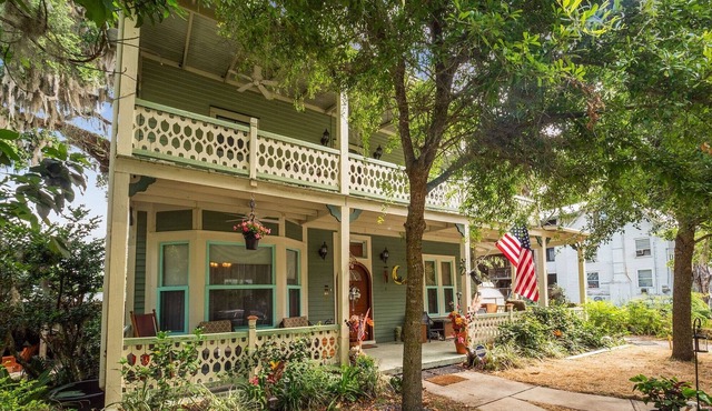 West Stella Lake House With Outdoor Pool Table & Fireplace 3 Bedroom Residence by Redawning