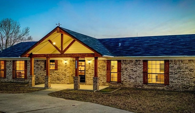 Your family home away from home!