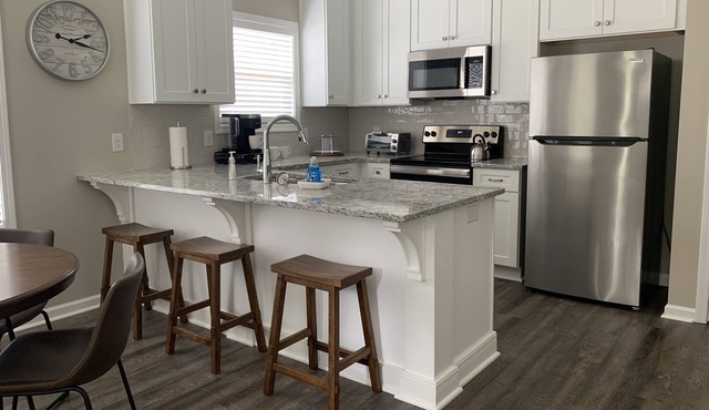 Your Home Away from Home- 3 Bedroom Close to UA & Historic Downtown Northport