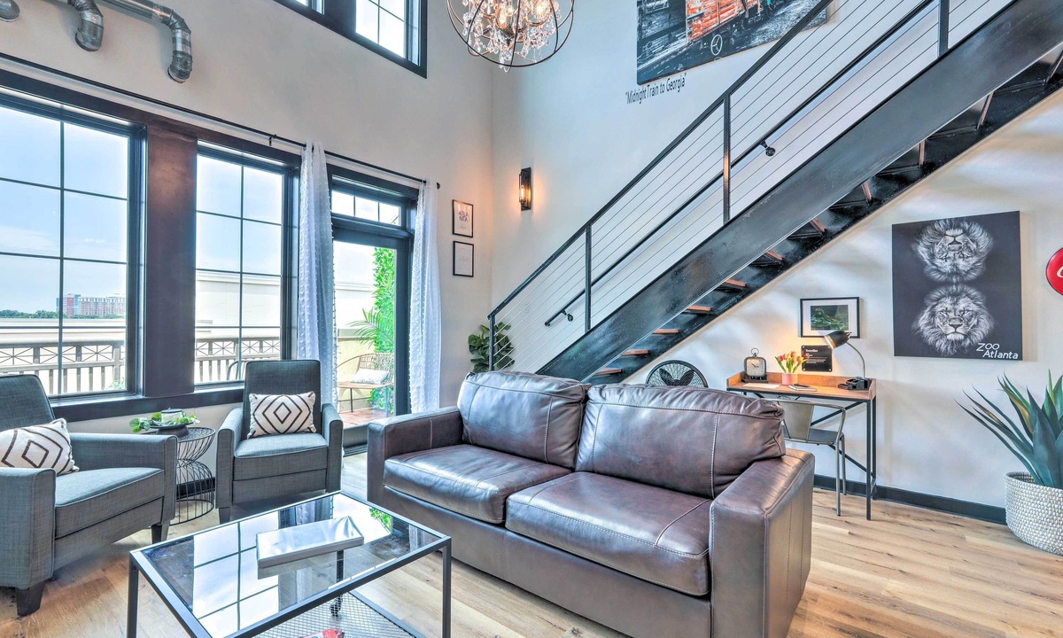 Atlantic Station Area Apartment | Central Atlantic Station Loft Near Mercedes-benz!