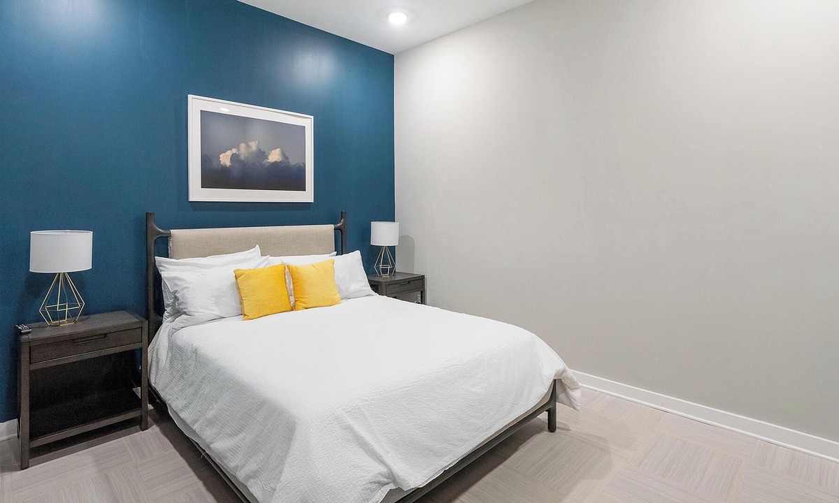 Civil Rights Historic District Apartment | Landing | Beautiful 3BD in Fountain Heights