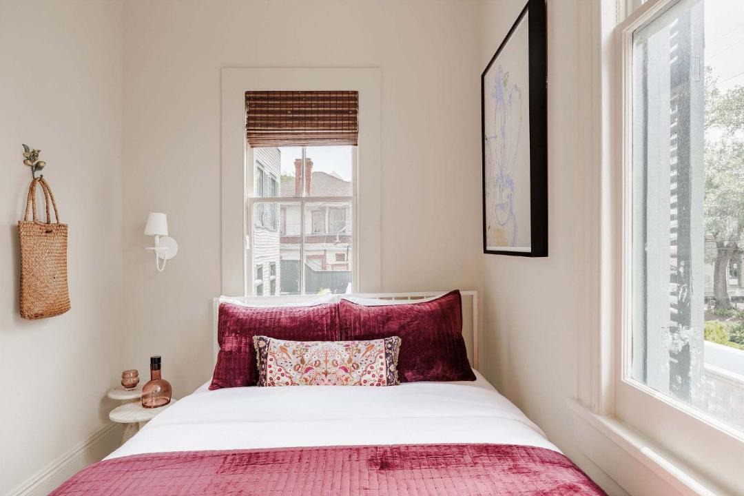 Touro House | 24 bedroom Boutique Hotel Buyout Private Pool