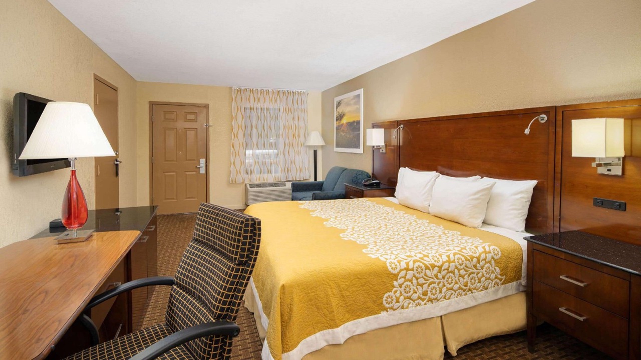 Photo of Bedroom in Thomaston
