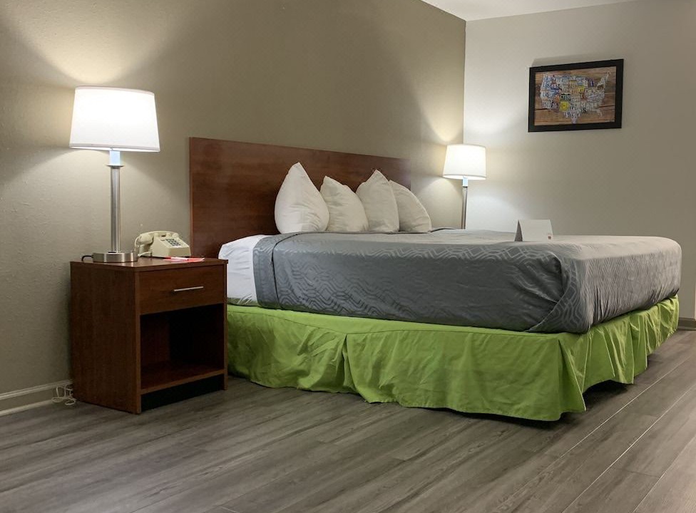 Photo of Bedroom in Troy