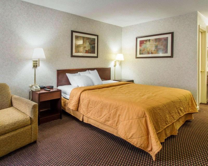 Photo of Bedroom in Troy