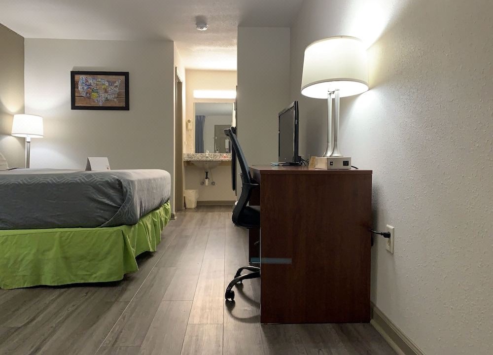 Photo of Bedroom in Troy