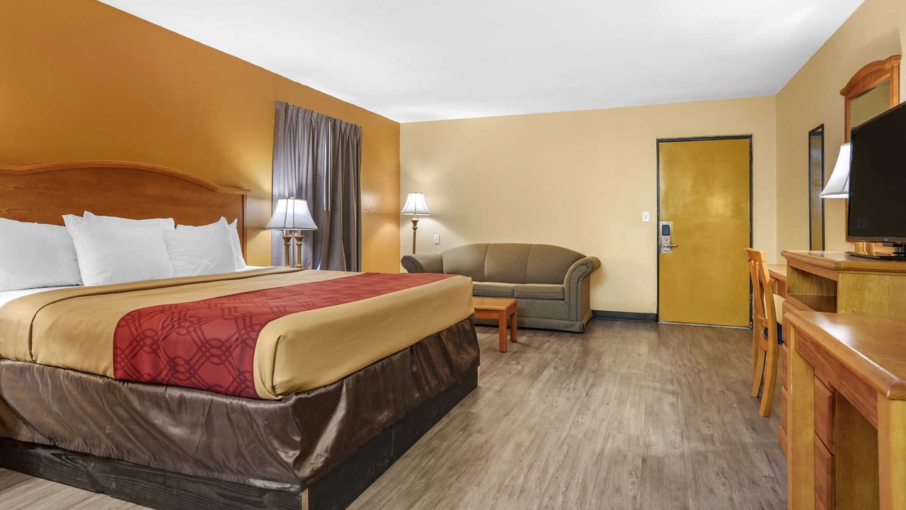 Photo of Bedroom in Evergreen