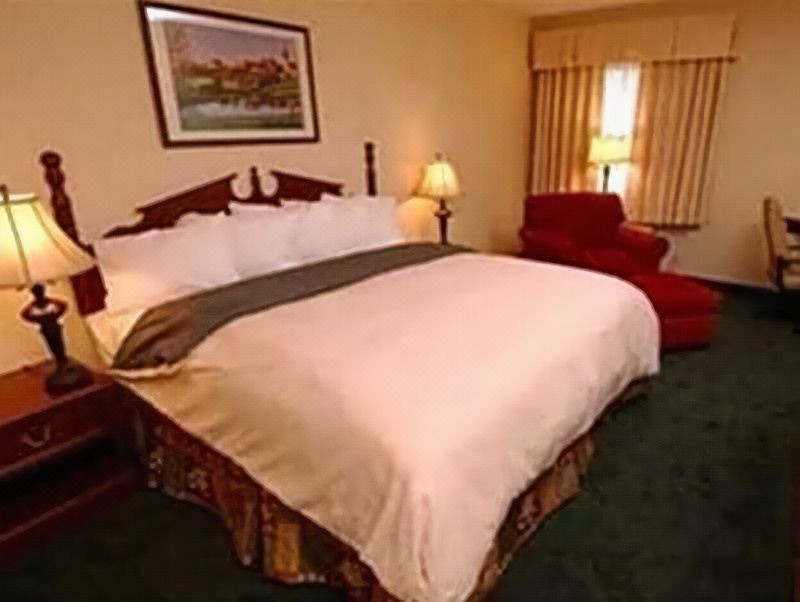 Photo of Bedroom in Eufaula
