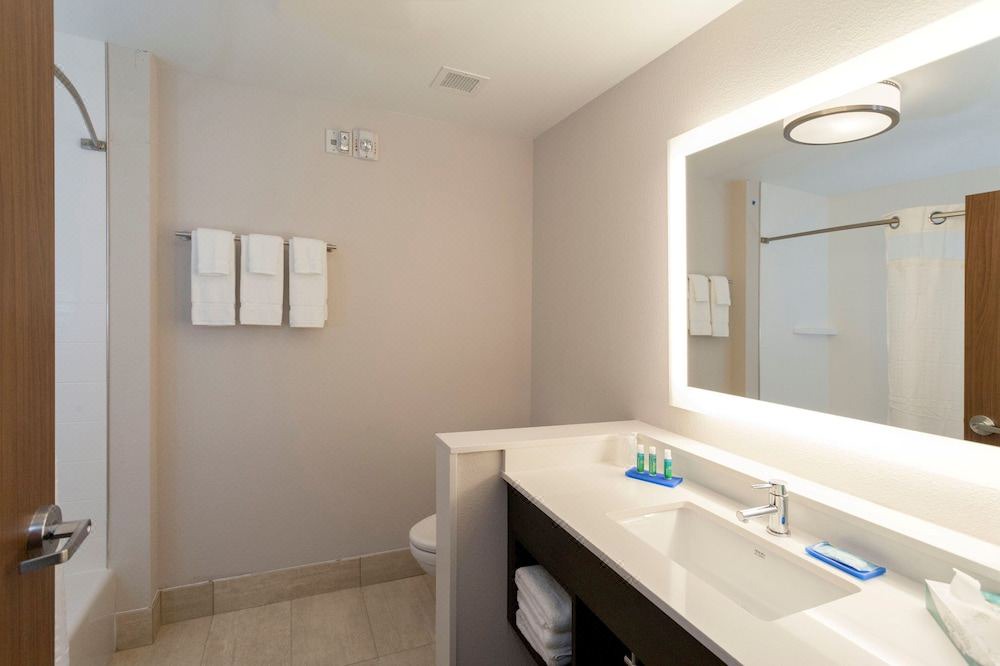 Photo of Bathroom in Arlington