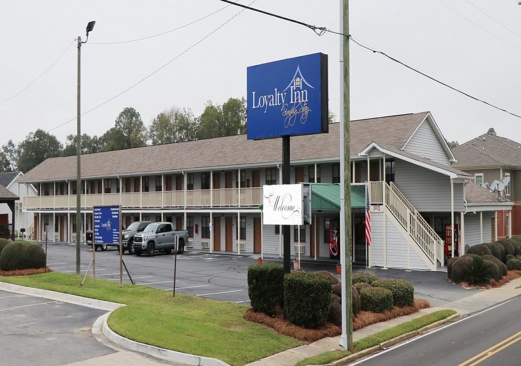 Photo of Buildings in Hawkinsville