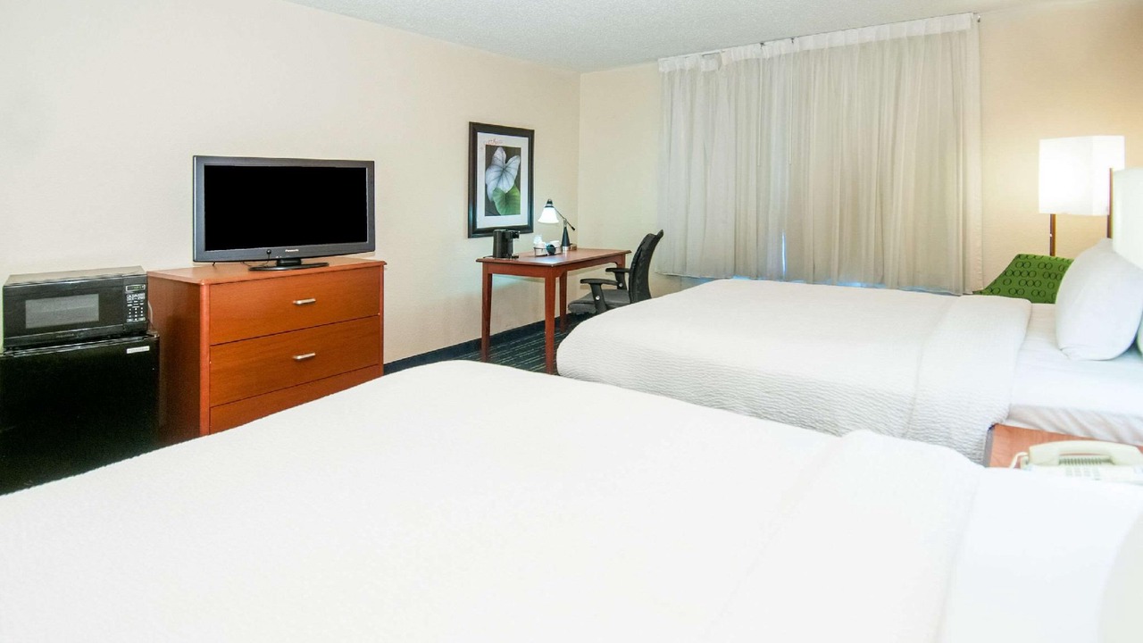 Photo of Bedroom in Tougaloo