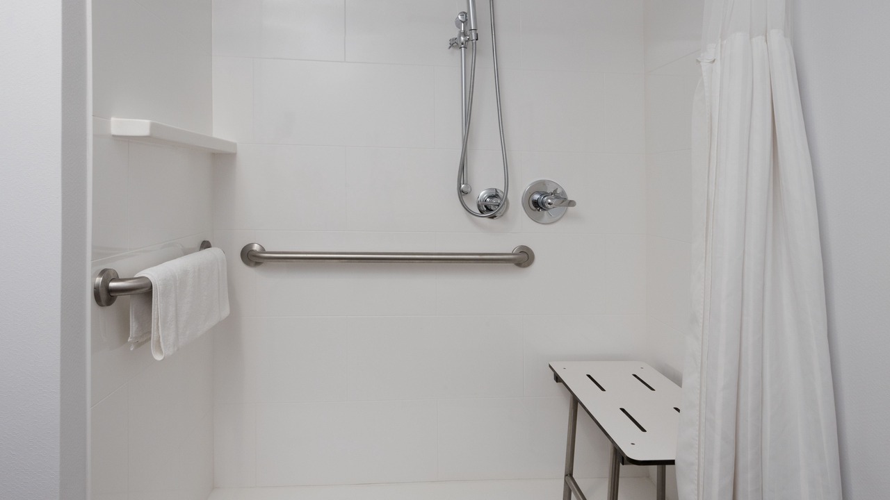 Photo of Bathroom in Crestline Heights