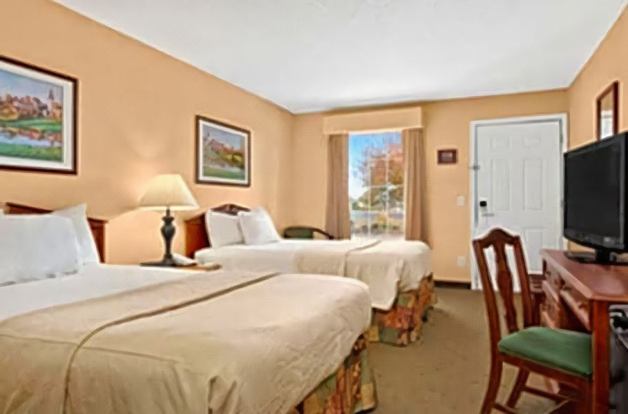 Photo of Bedroom in Eufaula