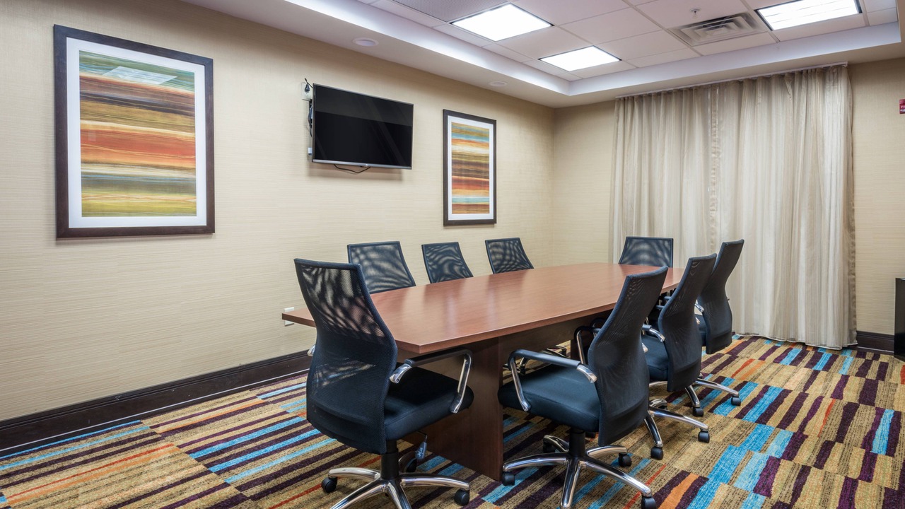 Photo of Livingroom in Enterprise