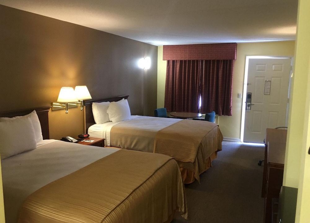 Photo of Bedroom in Hawkinsville