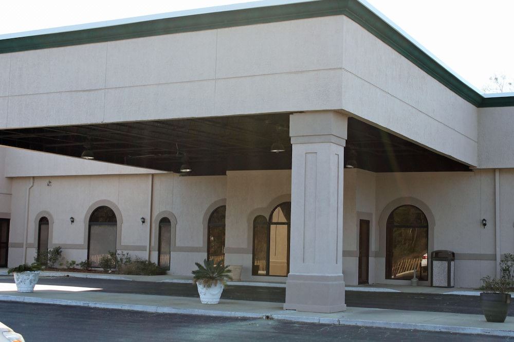 Photo of Buildings in Pooler