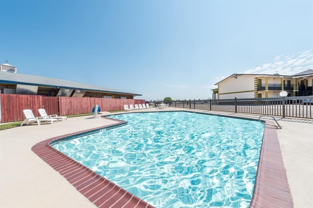 Photo of Outdoor in Greenville