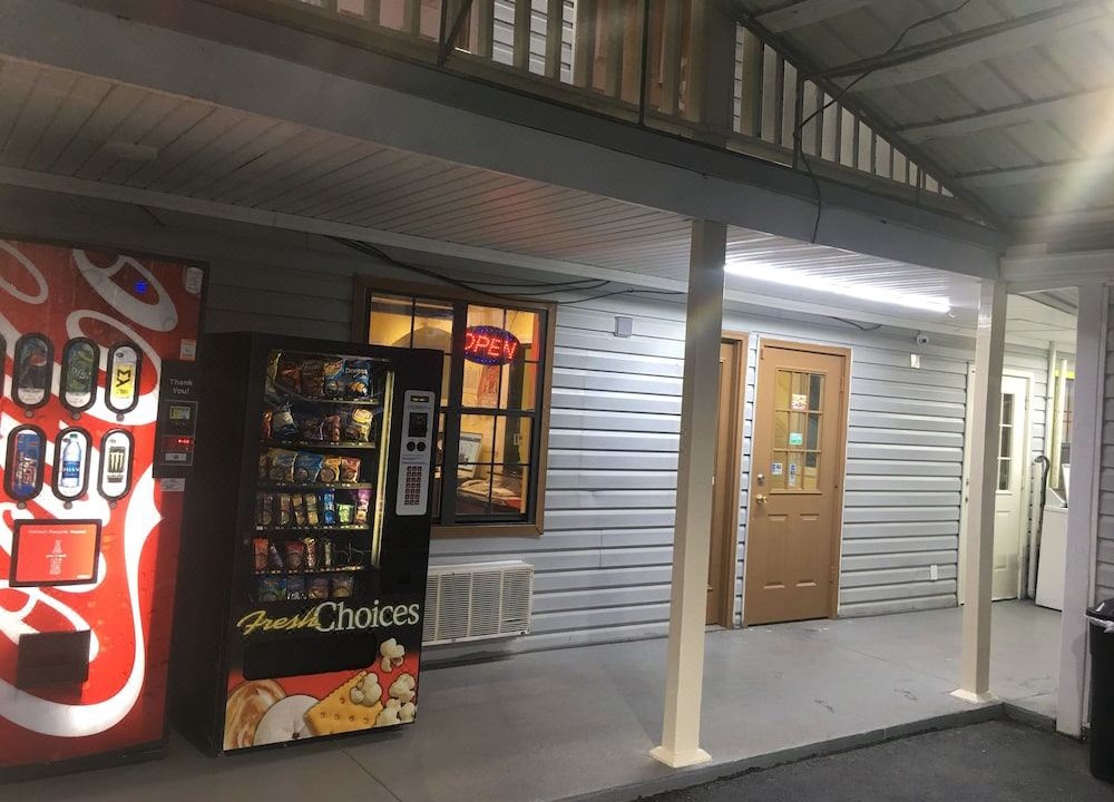 Photo of Others in Hawkinsville