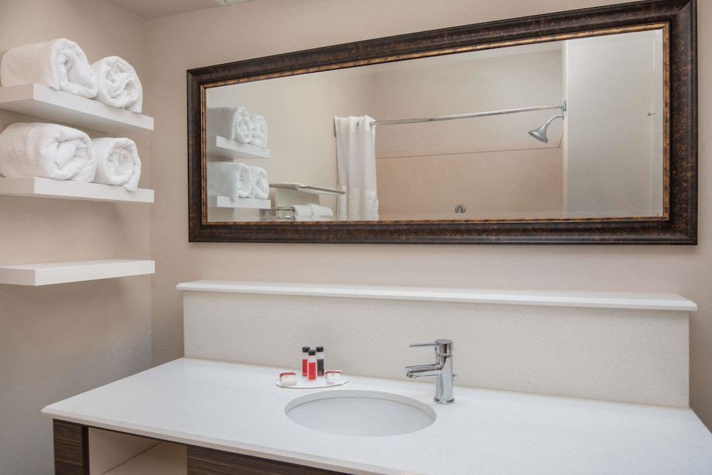 Photo of Bathroom in Laurel